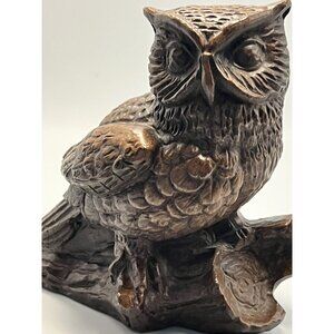 1989 Red Mill Owl on a Log Collectible Made With Pecan Shells 5” X 5” Perfect